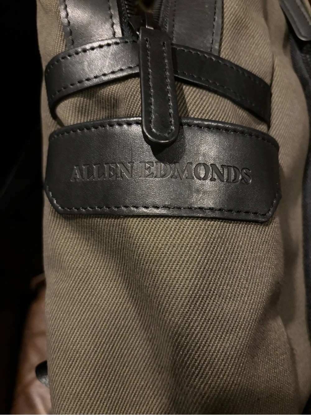 Allen Edmonds Fairfield Flap Backpack - Picture 9 of 11